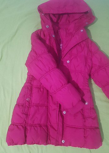 Kızlar için düğmeli parlak pembe mont - Görsel 4