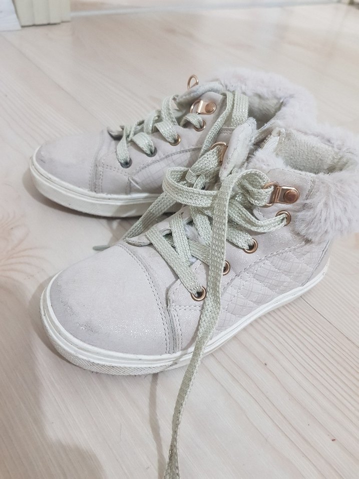 Kız Çocuk Gri Kürklü Spor Bot - Görsel 2