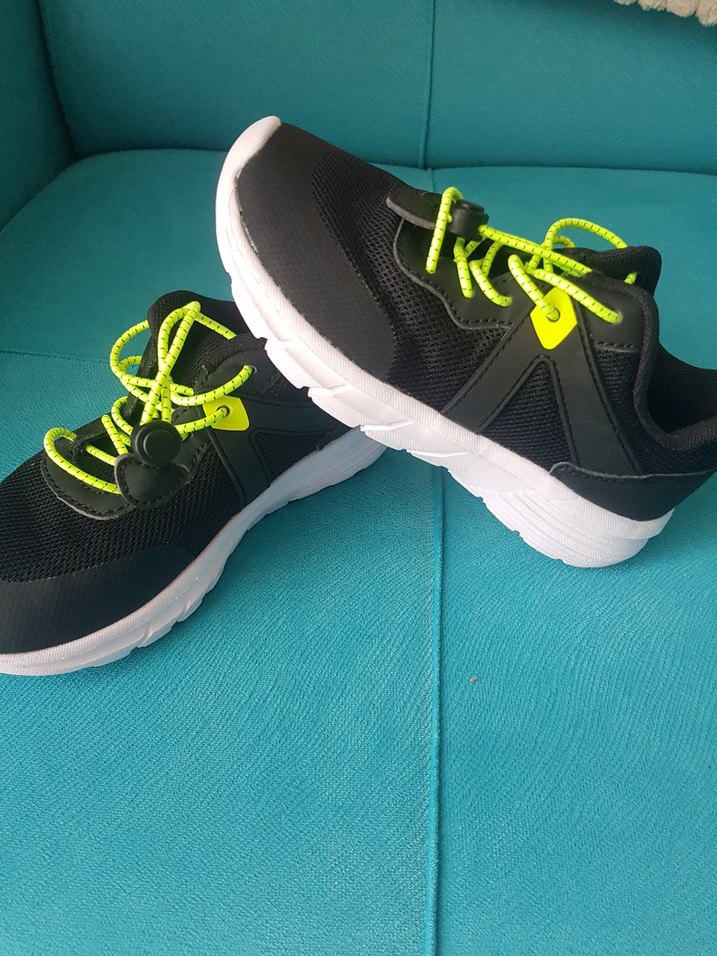 Siyah Renkli Neon Bağcıklı Erkek Spor Ayakkabı - Görsel 3