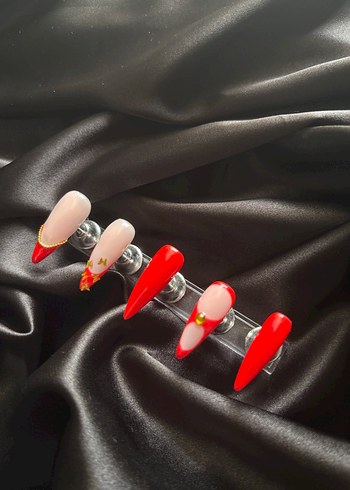 Kırmızı Renkli Parlak Jel Takma Tırnak - Görsel 3