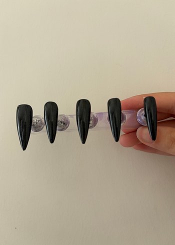 Siyah Uzun Sivri Takma Tırnak Seti - Görsel 2