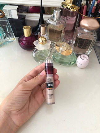 Maybelline Maybelline instant anti age eraser concealer