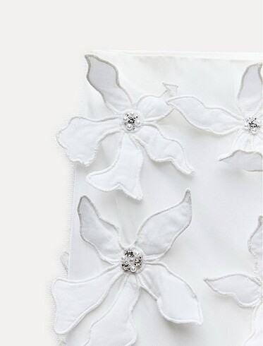 xs Beden beyaz Renk Zara collection etek