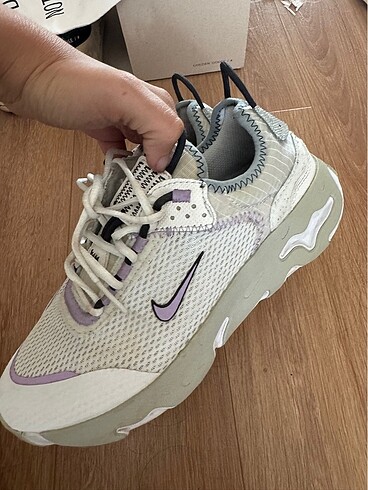 35,5 Beden Nike orijinal sneakers