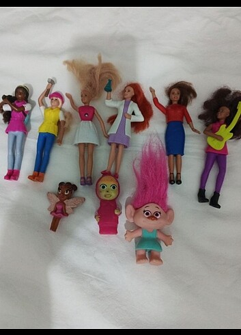  Barbie bebekler 