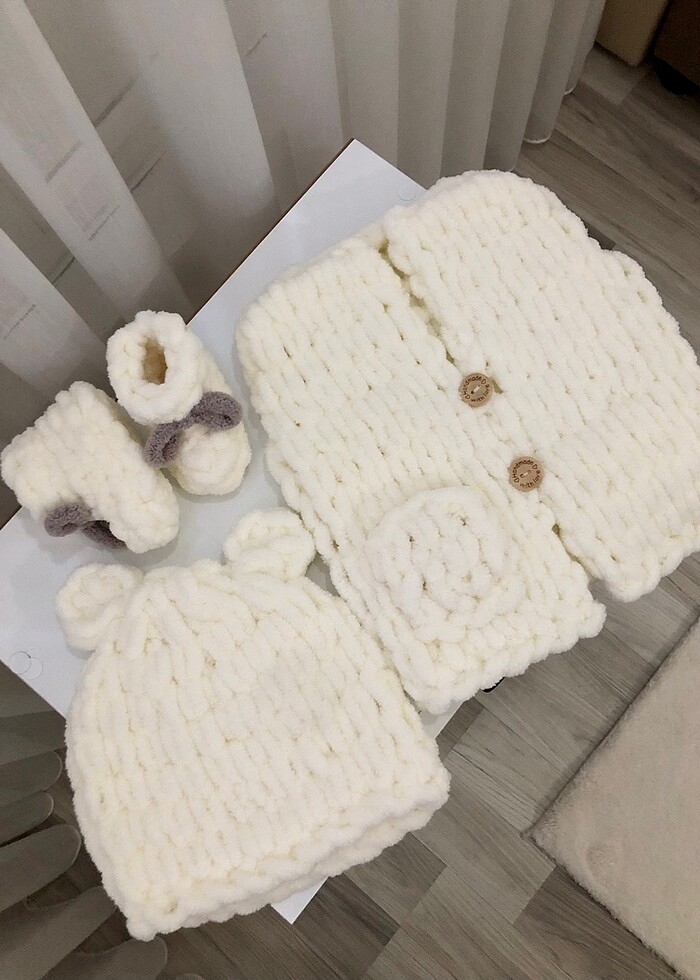 Bebek yelek bere patik takımı ürünlerim el emeğidir. - Görsel 2