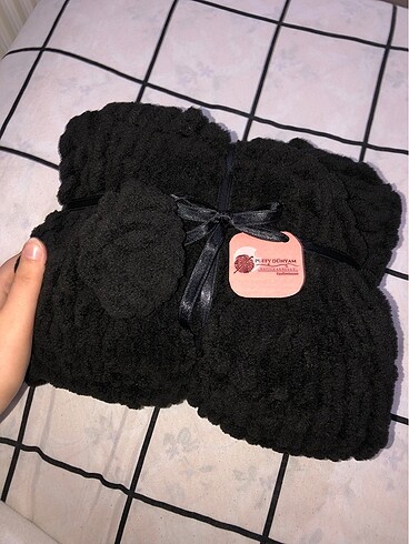 Siyah puffy kapüşonlu kulaklı atkımız el emeği. - Görsel 5