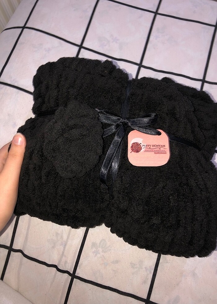 Siyah puffy kapüşonlu kulaklı atkımız el emeği. - Görsel 5