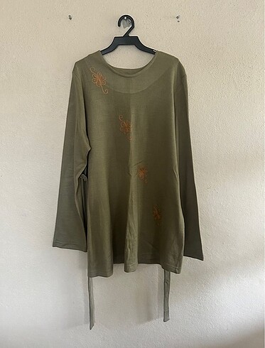 BUSA&CO Triko Tunik Önü Nakışlı