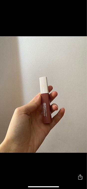  Beden Maybelline matte ınk 70