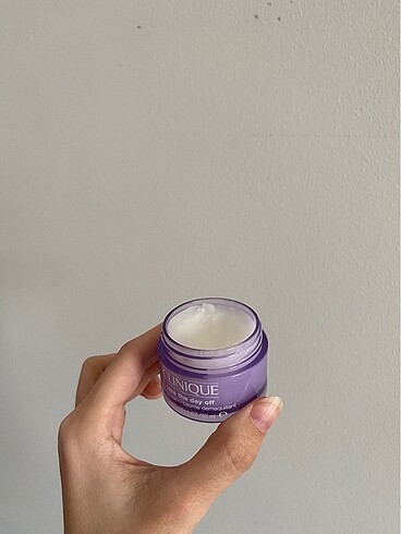 Beden Renk Clinique yüz temizleme balm