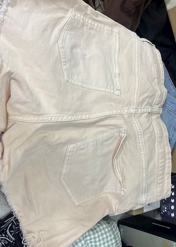 H&M H&M Marka Bej Renkli Düğmeli Kadın Midi Denim Şort