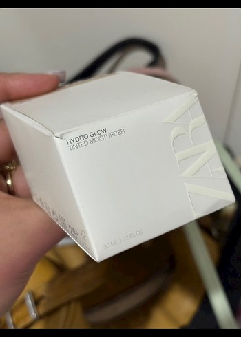 Zara Açık Ten Rengi BB Krem - Görsel 3