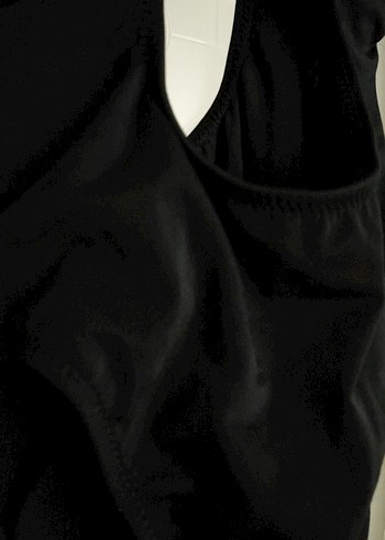 Siyah Gotik Tokalı Kadın Mayo - Görsel 4