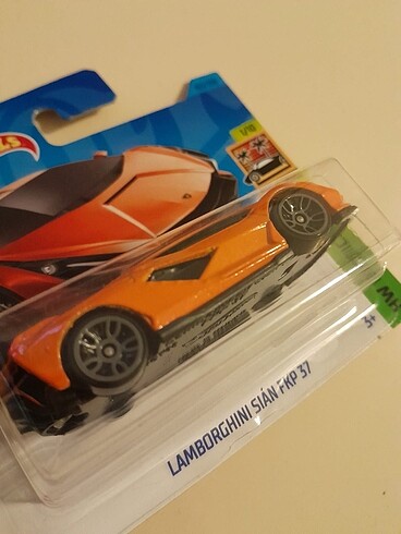 Beden Renk Hot Wheels Lamborghını