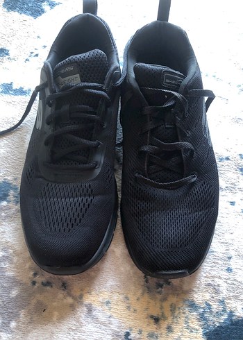 Skechers Siyah Spor Ayakkabı