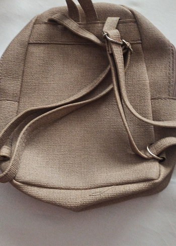 Bej Deri Fermuarlı Kadın Sırt Çantası - Görsel 2