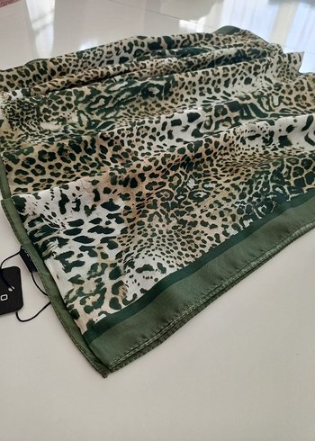 Kadın Haki Leopar Desenli Şal