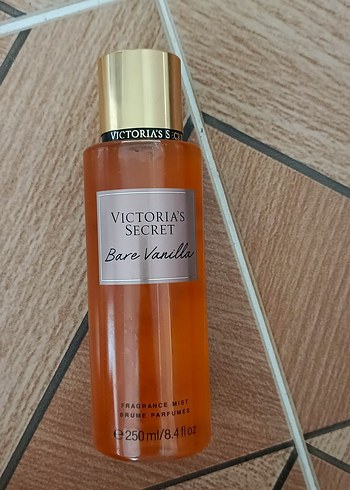Victoria's Secret Bare Vanilla Kadın Parfümü