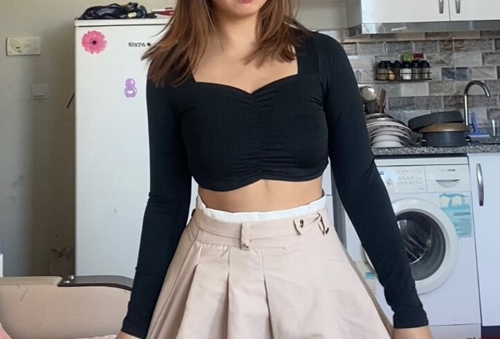 Siyah uzun kollu crop