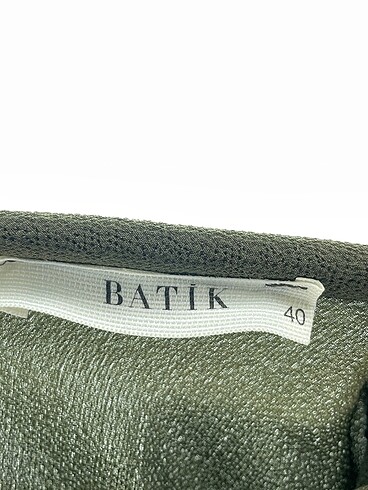 40 Beden haki Renk Batik Bluz %70 İndirimli.