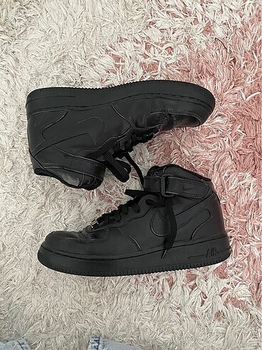 Nike air force 1 mid
