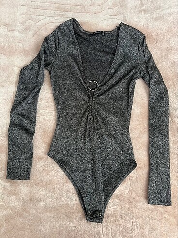 Pull and Bear Pull and Bear simli body