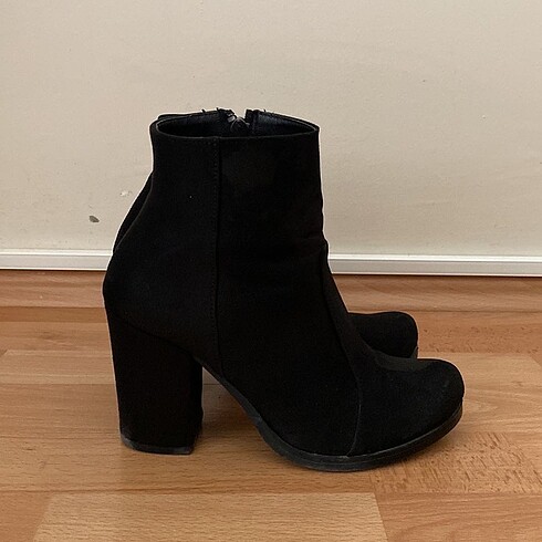 Bershka Topuklu Bot