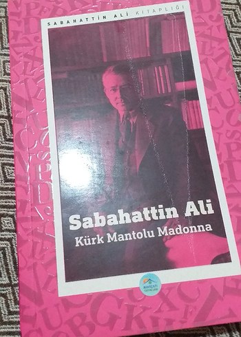Kürk Mantolu Madonna - Sabahattin Ali