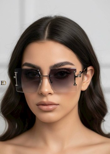 Gucci Şeffaf Bej Gözlüklü Gri Tonlu Kadın Gözlüğü