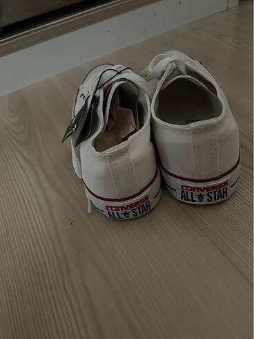 37 Beden beyaz Renk converse all star ayakkabı