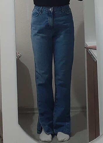 Trendyolmilla yüksek bel yırtmaçlı bootcut jeans