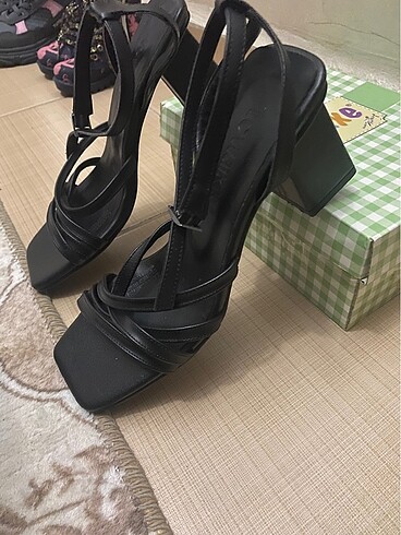 kadin topuklu ayakkabi - Görsel 2