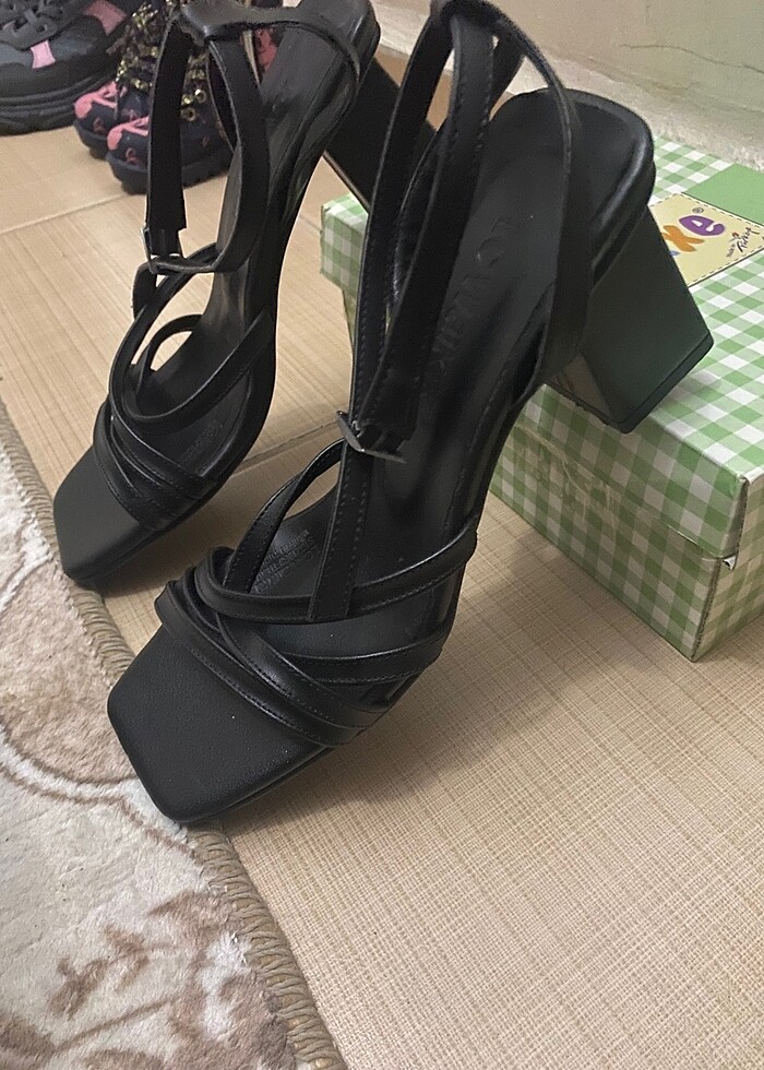 kadin topuklu ayakkabi - Görsel 2