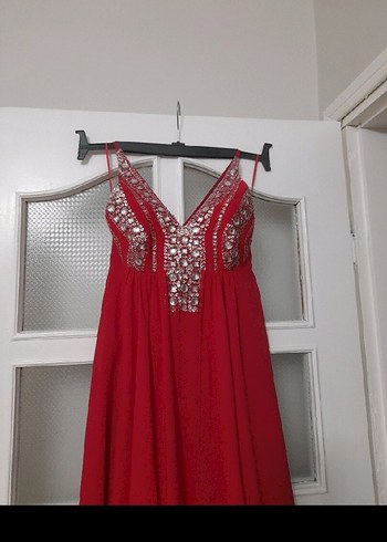 Kırmızı İşlemeli Uzun Abiye Elbise - Görsel 7