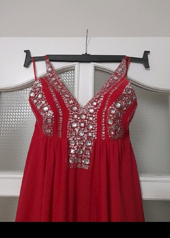 Kırmızı İşlemeli Uzun Abiye Elbise - Görsel 2