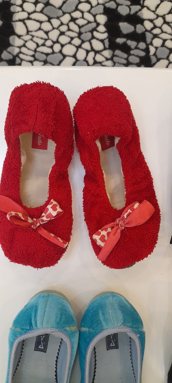 Renkli ve Rahat Terlikler - Görsel 4