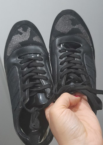 Siyah Rock Punk Tarzı Kadın Spor Ayakkabı - Görsel 2