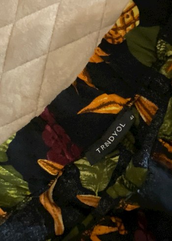 Bohem Renkli Mini Şort ve üstü  Ananas Desenli - Görsel 3