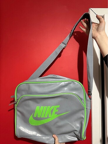 Orjinal nike çanta