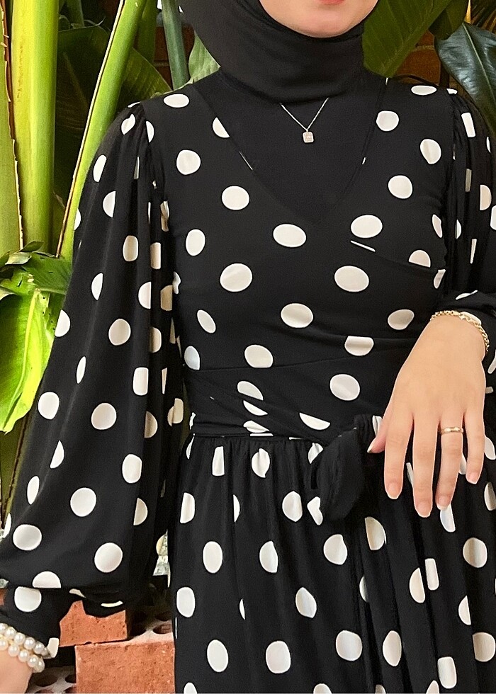 Puantiyeli elbise - Görsel 2