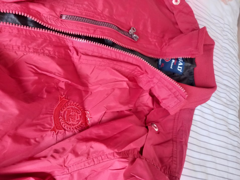 Bordo Fermuarlı Yağmurluk - Görsel 3