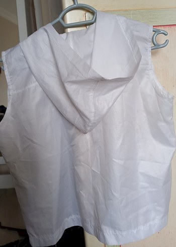 Beyaz Kapüşonlu Fermuarlı Yelek - Görsel 2