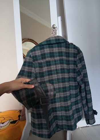 Düğmeli Ekose Desenli Kaban - Görsel 2