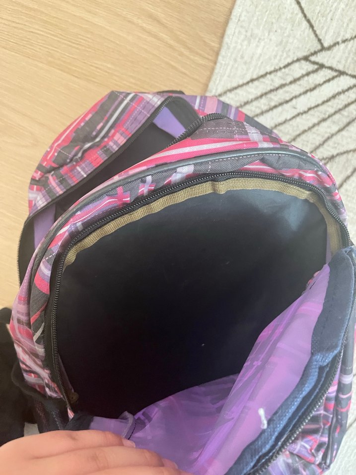 Mor Renkli Kadın Sırt Çantası - Görsel 4