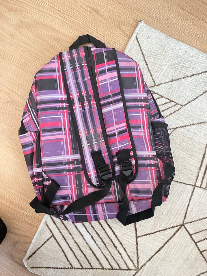 Mor Renkli Kadın Sırt Çantası - Görsel 3
