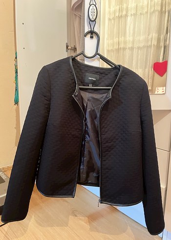 Siyah Fermuarlı Kadın Ceket - Görsel 3