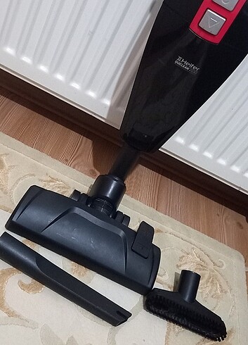 Beden Renk Heifer kablolu dikey süpürge