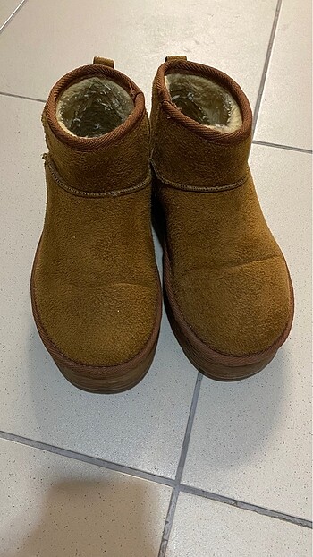 39 Beden ugg bot