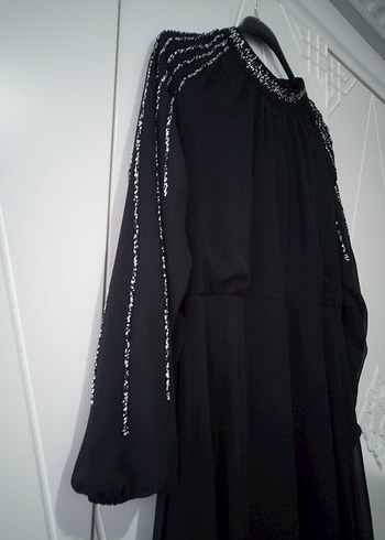 Siyah Uzun Kollu Gotik Uzun Elbise - Görsel 3